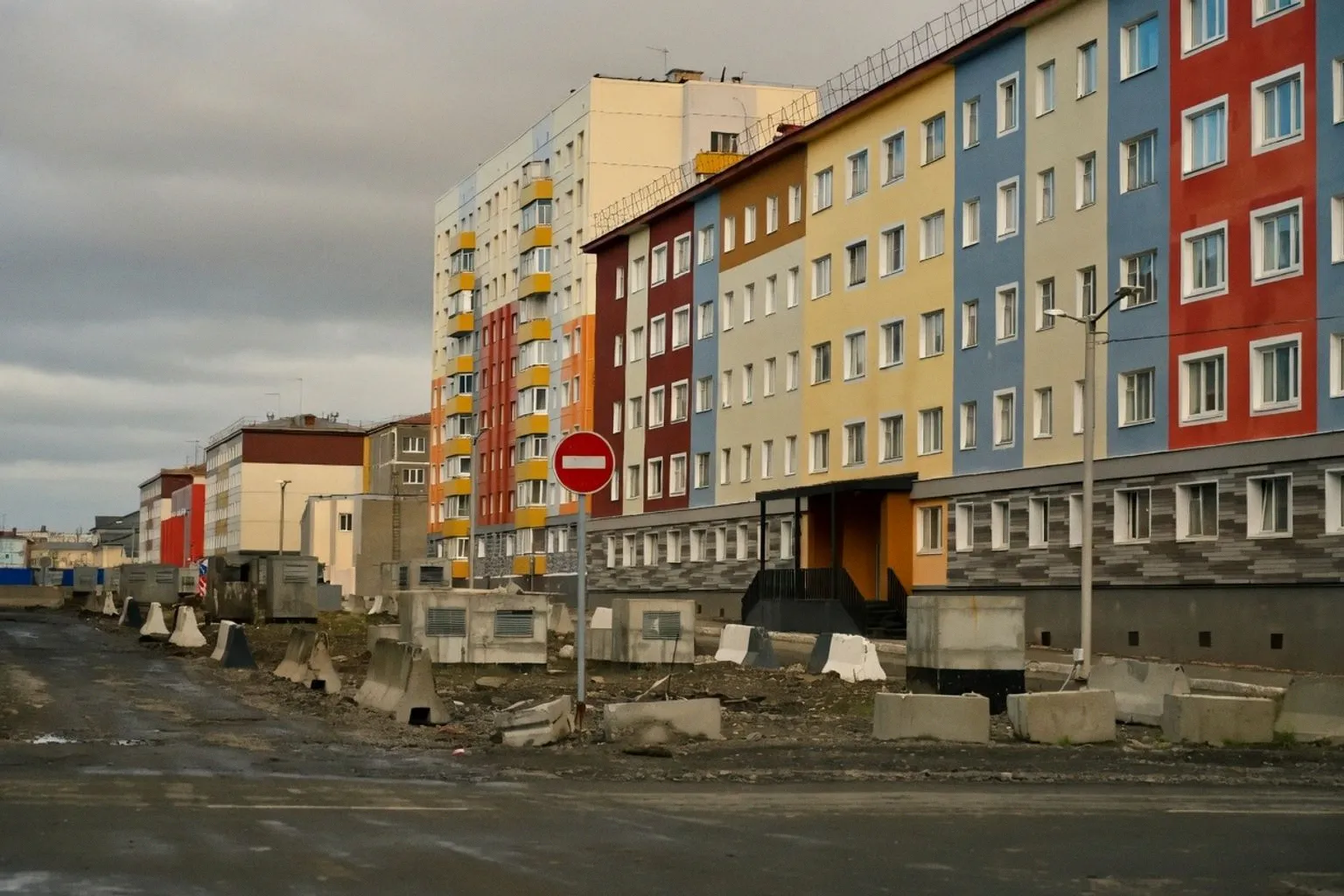Обновление центра Норильска: как меняются Театральная площадь и улица Мира