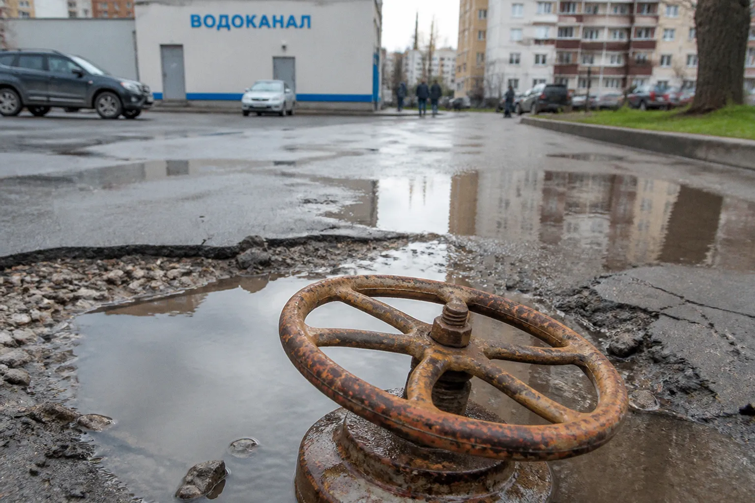 Засоры, напор и платежи: решить вопросы водоснабжения в Подмосковье можно по звонку
